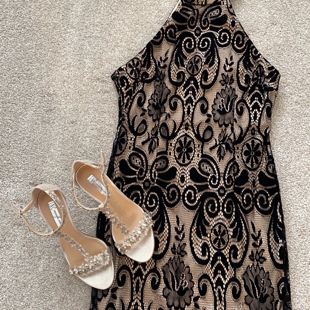 SALE Black lace dress lined. Little Black Dress! Evening dress.